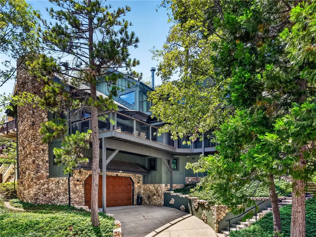 27514 W Shore, Lake Arrowhead, CA 92352 - #1