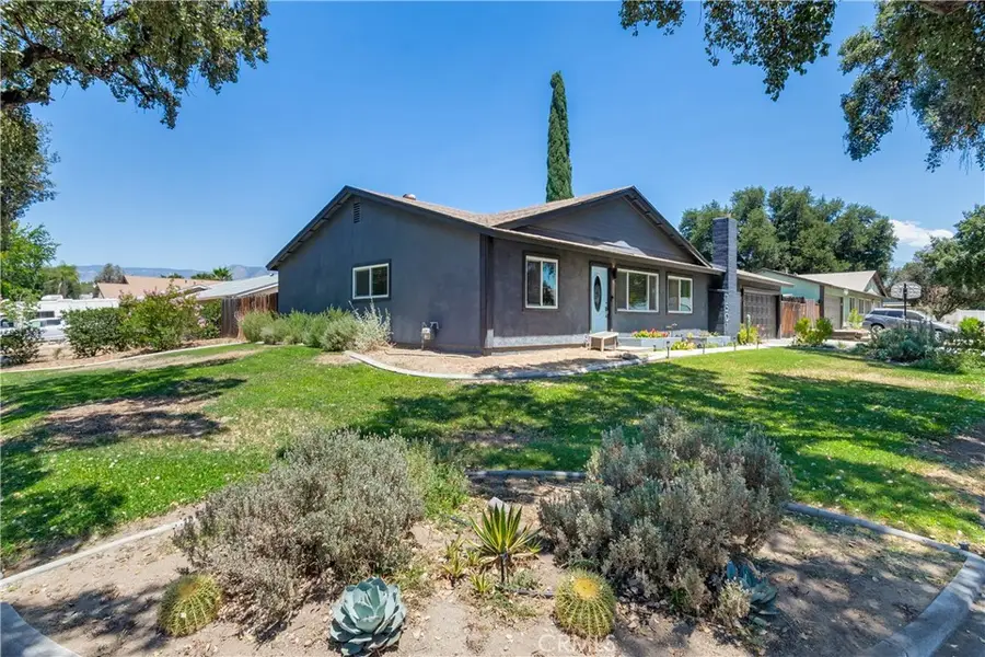 1501 Cambridge Avenue, Redlands, CA 92374 - #3