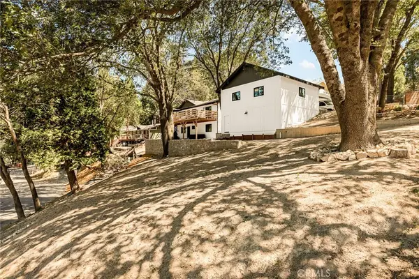 374 Dunant, Crestline, CA 92325