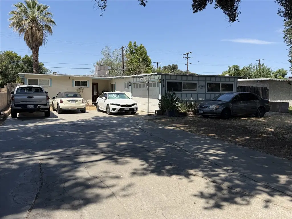 4242 Eileen, Riverside, CA 92504 - #1