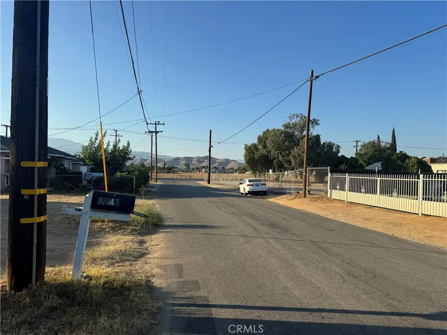 6241 Baker, Jurupa Valley, CA 92509 - #2
