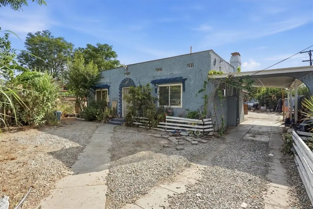 1707 N Arrowhead, San Bernardino, CA 92405 - #1