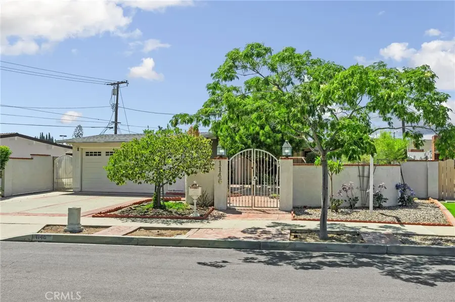 1146 W Claredge, Anaheim, CA 92801 - #2