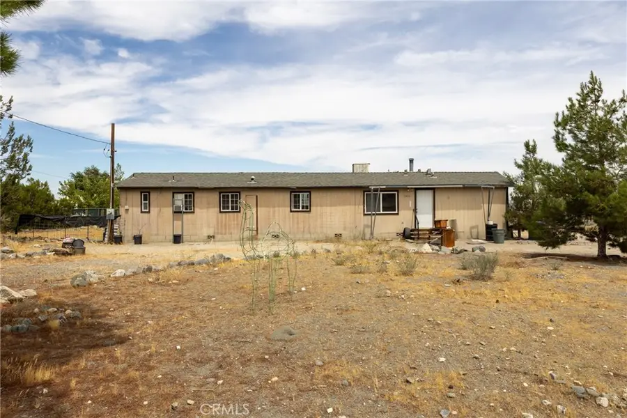 2833 White Fox, Phelan, CA 92371 - #2
