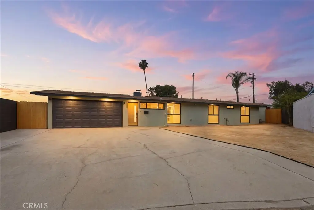1261 E Ada Ave, Glendora, CA 91741 - #1
