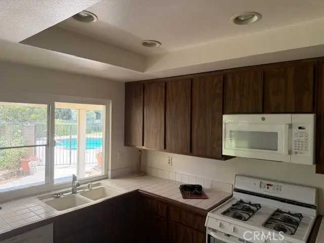 2849 Canterbury Trail, Ontario, CA 91761 - #3