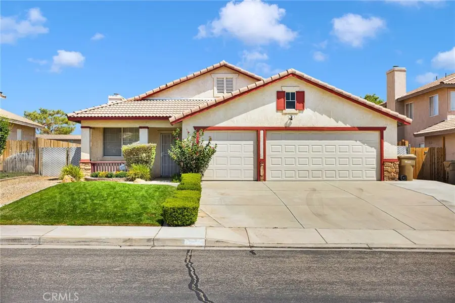 14400 Dartmouth, Hesperia, CA 92344 - #2