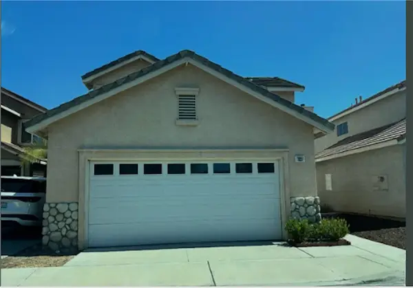 921 Blossomcreek Ln, Corona, CA 92878