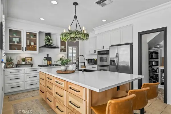 6258 Rolling Meadow, Eastvale, CA 92880