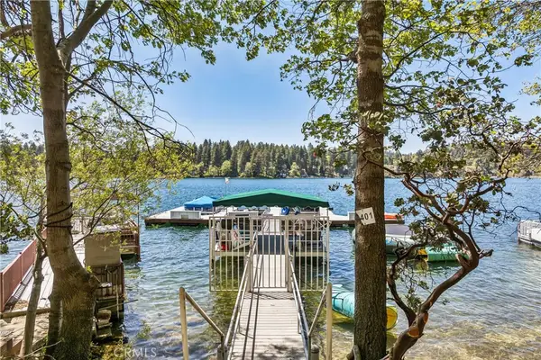 401 N 401 C- Dock, Lake Arrowhead, CA 92352