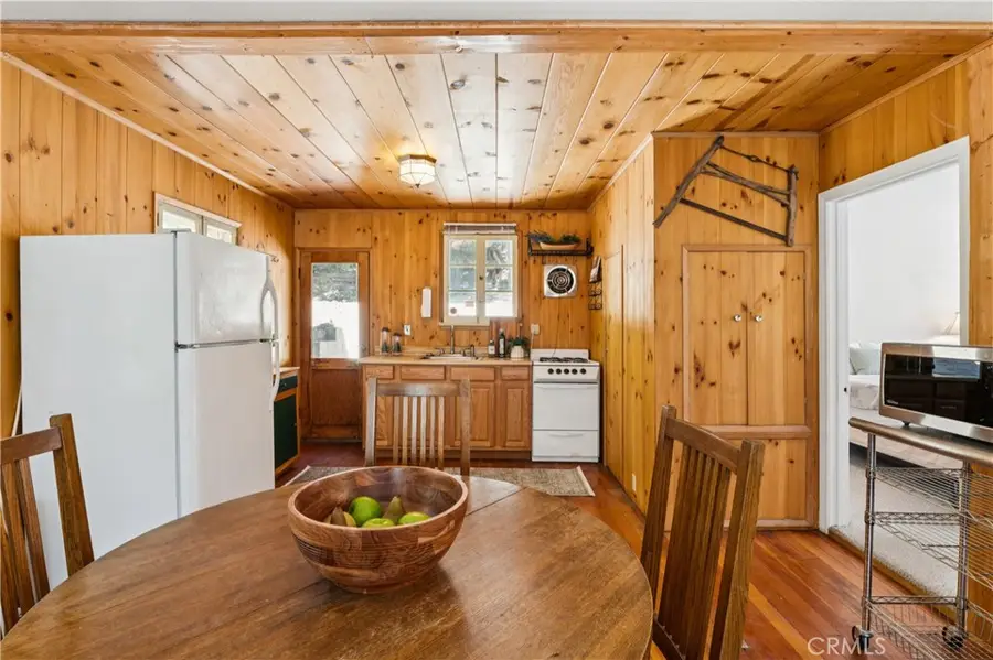 27260 Little Bear Road, Blue Jay, CA 92317 - #2