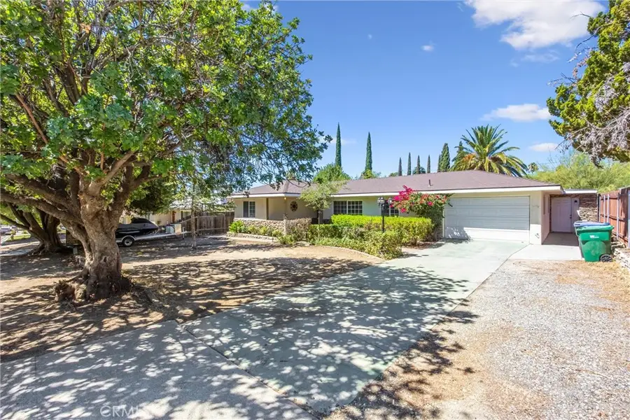 1739 N Alessandro, Banning, CA 92220 - #2