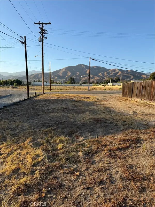 27335 Pacific, Highland, CA 92346
