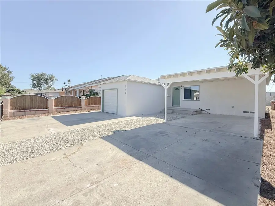 213 N Broadacres Avenue, Compton, CA 90220 - #2