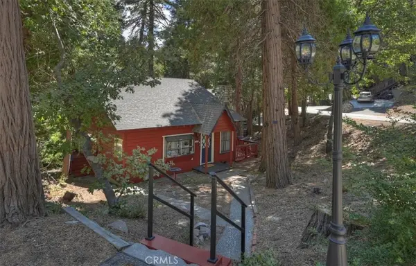 1069 Nesthorn Drive, Crestline, CA 92325