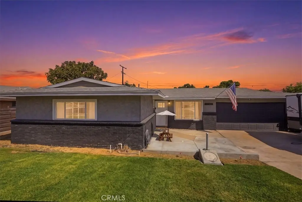 387 E Citron Street, Corona, CA 92879 - #1