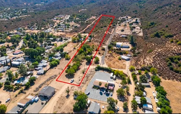 18921 Grand, Lake Elsinore, CA 92530