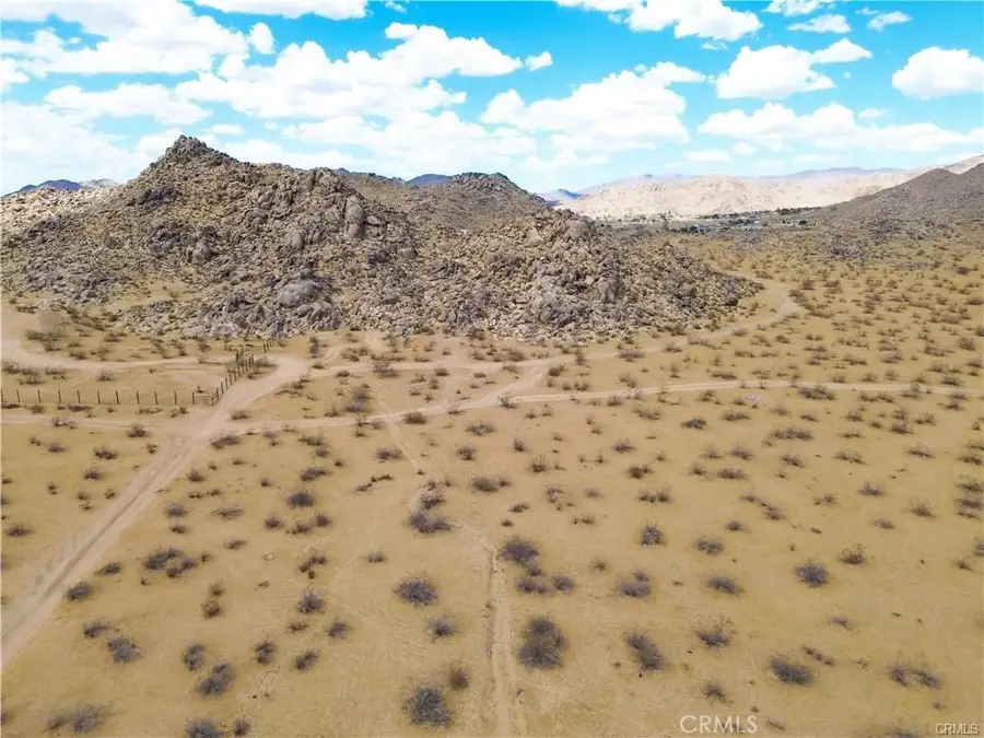 15 Laguna Seca, Apple Valley, CA 92307 - #2