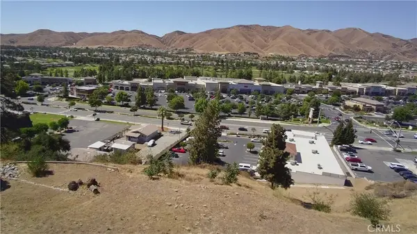 33690 Washington, Yucaipa, CA 92399