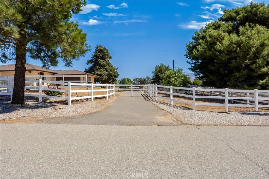 1022 S 22nd, Banning, CA 92220 - #3