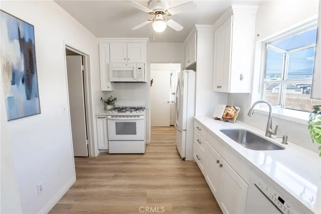 1271 S Bender Avenue, Glendora, CA 91740 - #1