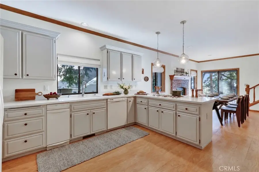 229 Shasta, Lake Arrowhead, CA 92317 - #3