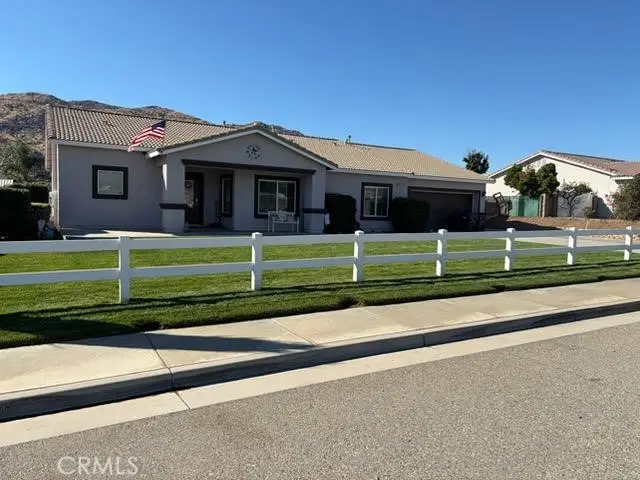 1424 Charles St, Banning, CA 92220 - #2