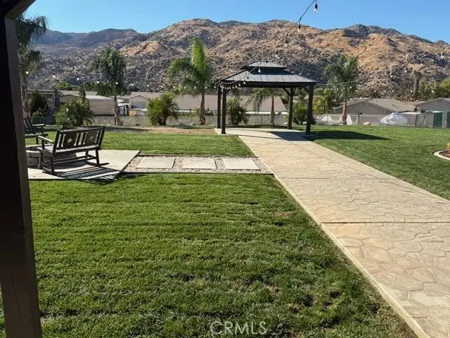 1424 Charles St, Banning, CA 92220 - #3