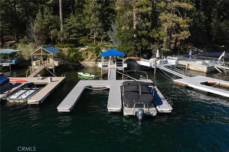 439 N439b, Lake Arrowhead, CA 92352 - #3
