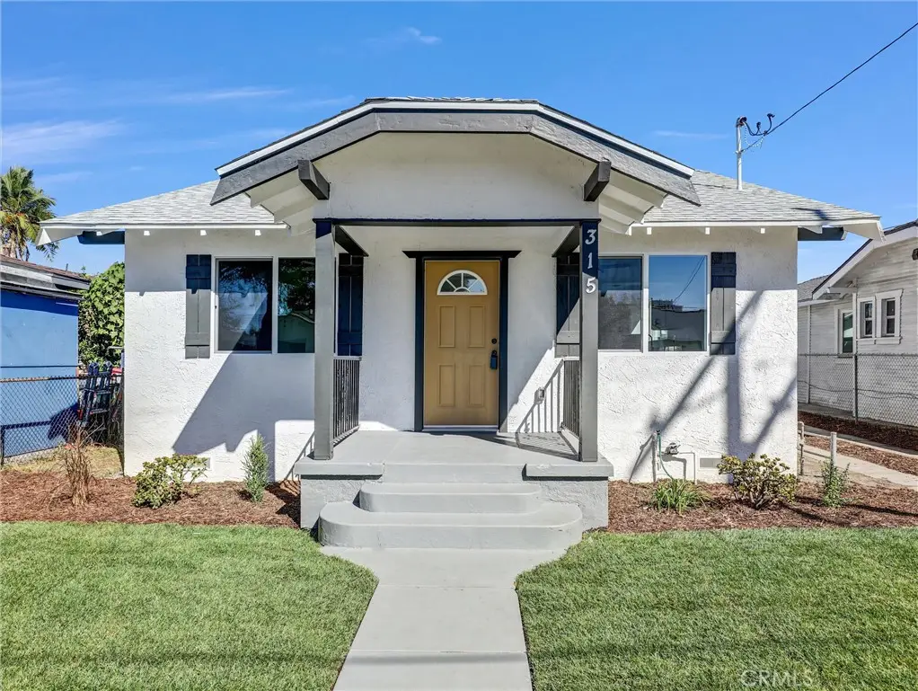 315 W Cedar Street, Compton, CA 90220 - #1