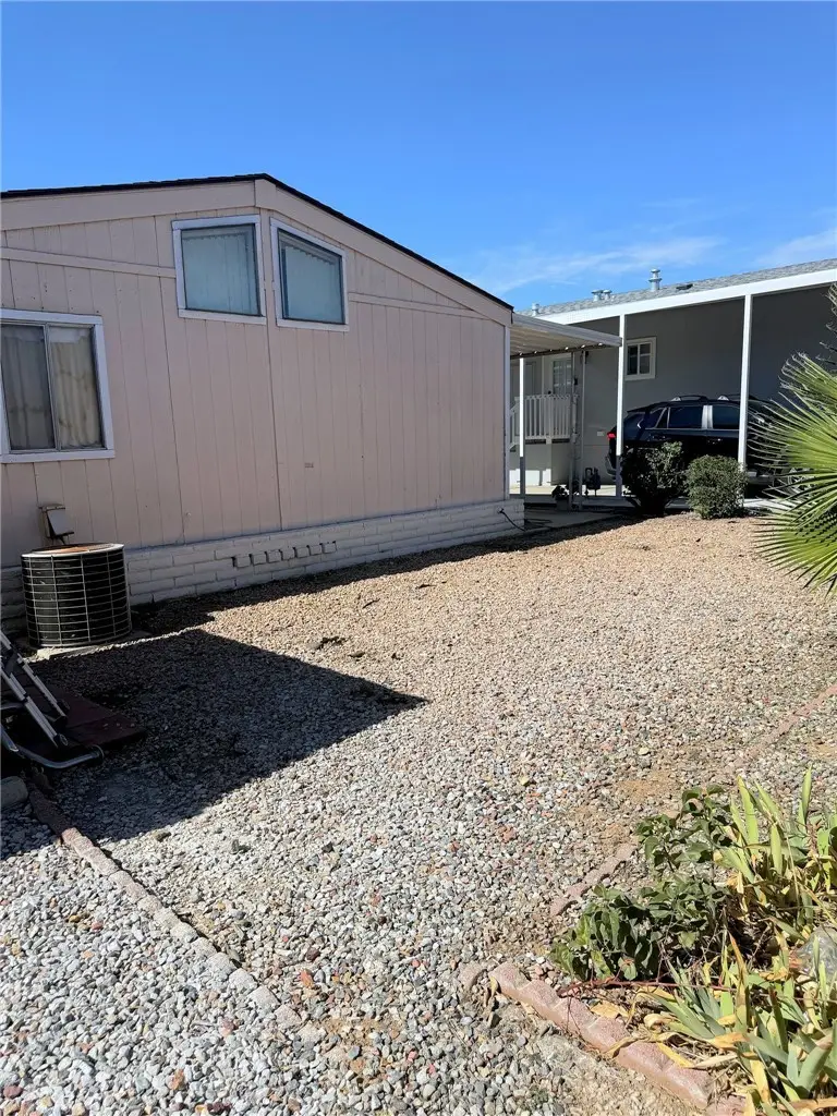 5700 W Wilson #28, Banning, CA 92220 - #2