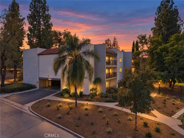 242 E Fern Avenue #107, Redlands, CA 92373