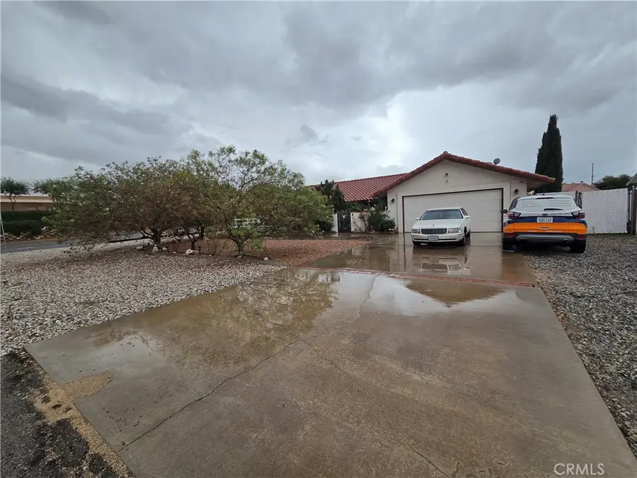19155 Bay Meadows, Apple Valley, CA 92308 - #2