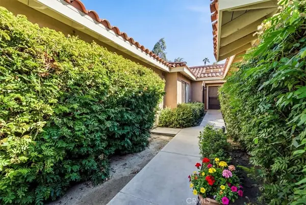 200 Seville Circle, Palm Desert, CA 92260