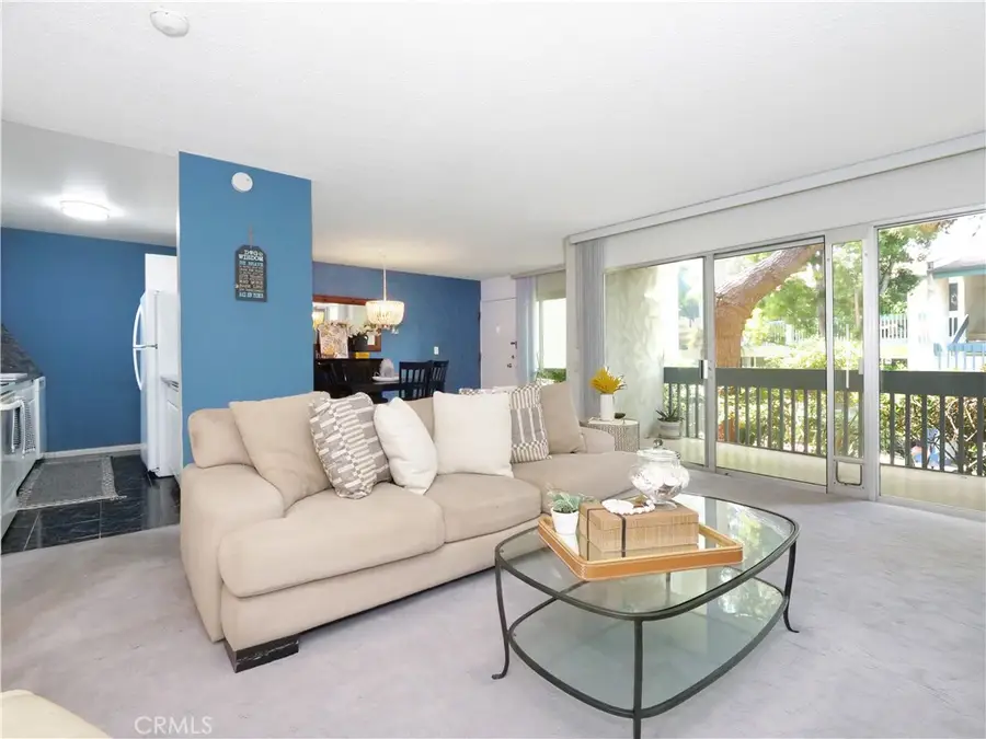 635 S Prospect Avenue #103, Redondo Beach, CA 90277 - Image #2
