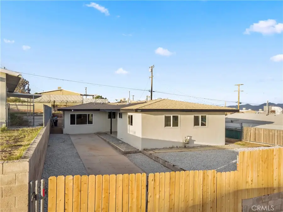 937 E Elizabeth Street, Barstow, CA 92311 - #2