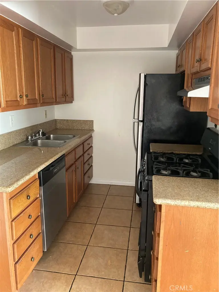 8505 Columbus Avenue #211, North Hills, CA 91343 - #2