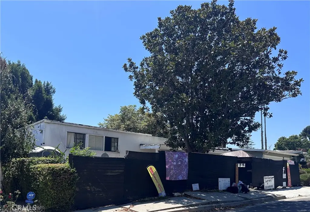 4258 Don Luis, Los Angeles, CA 90008 - #1