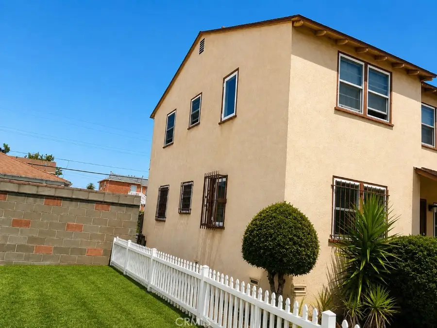 10200 S Wilton Place S #2, Los Angeles, CA 90047 - #2
