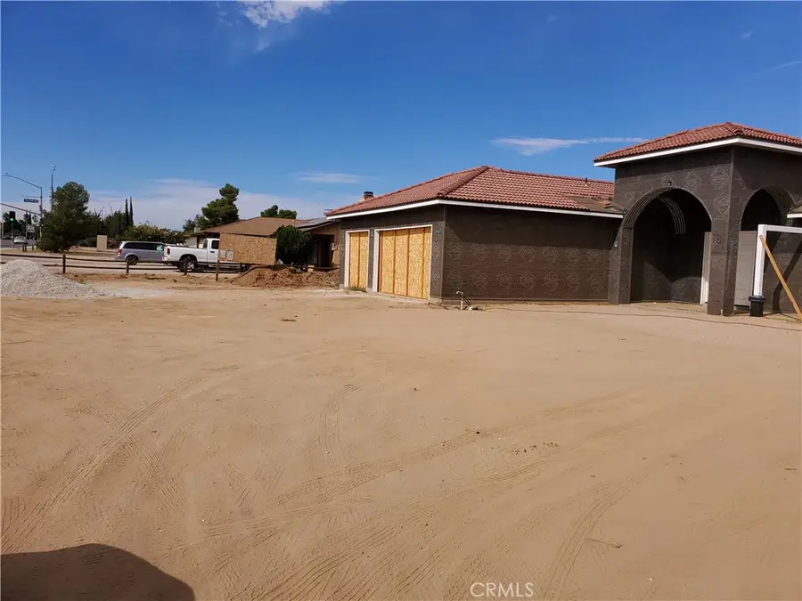 14748 La Mesa Road, Victorville, CA 92392 - #2