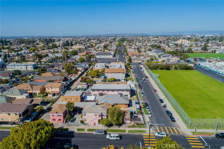 4607 Wadsworth Avenue, Los Angeles, CA 90011 - Image #2