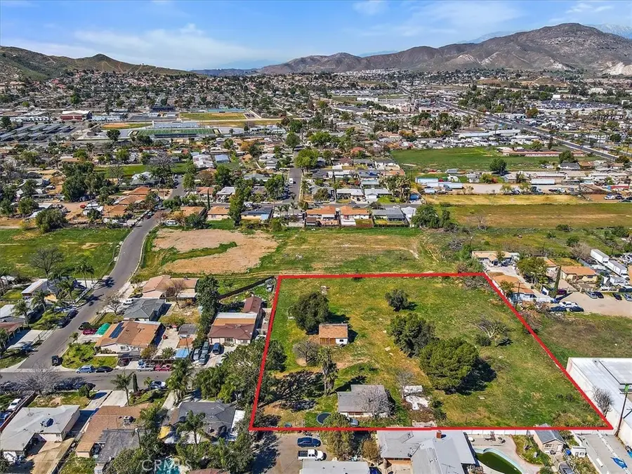 4077 Riverview Drive, Riverside, CA 92509 - Image #3