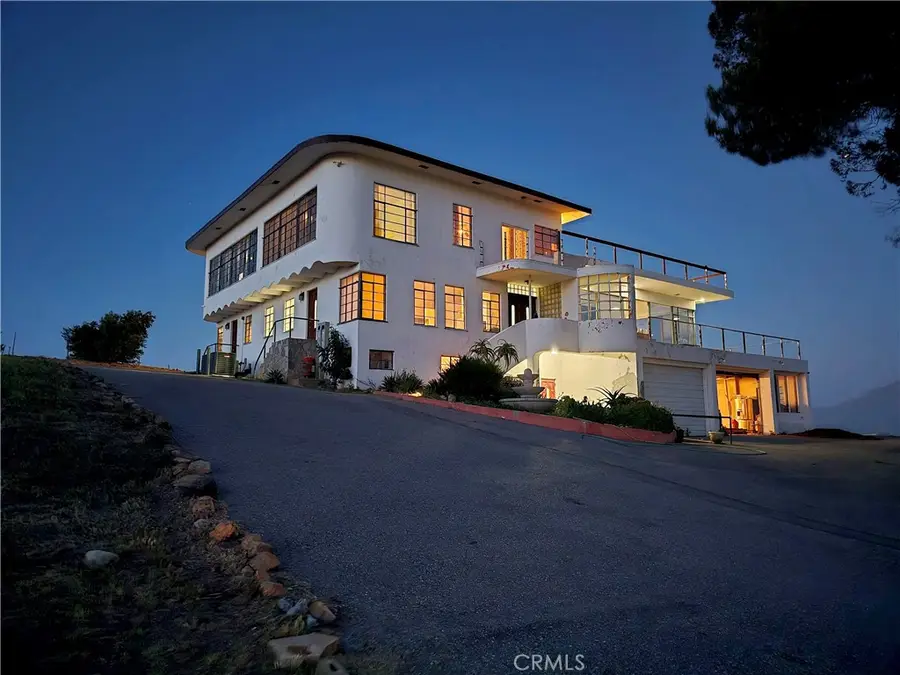 2301 W Wilson Street, Banning, CA 92220 - #2