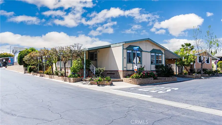 1550 Rimpau Avenue #52, Corona, CA 92881 - Image #2