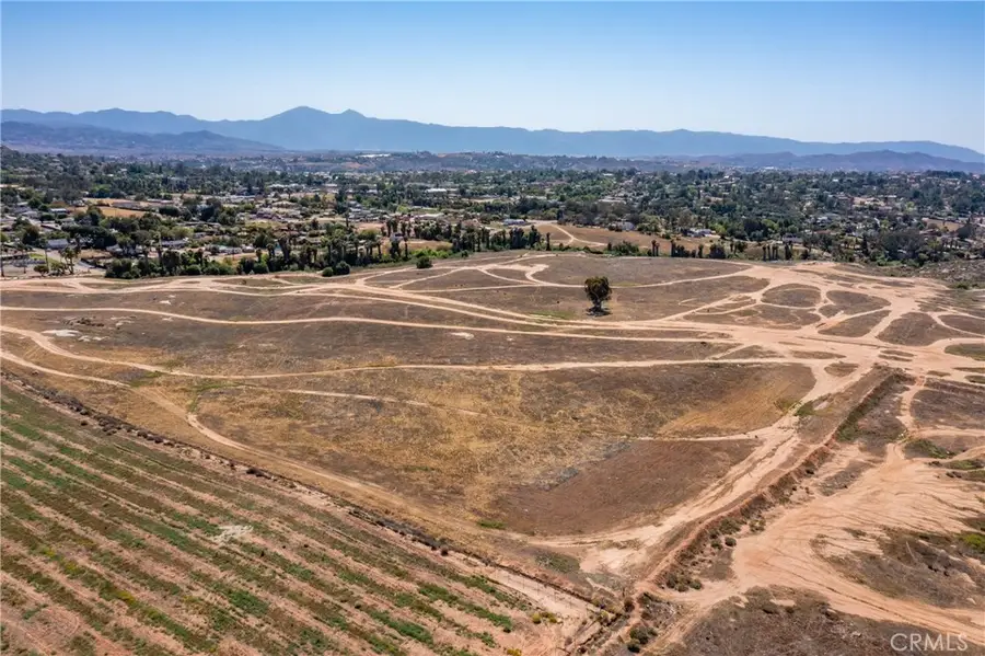 0 Iris, Riverside, CA 92504 - #3
