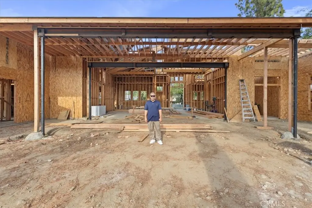 1629 N Palm Avenue, Upland, CA 91784 - Image #1