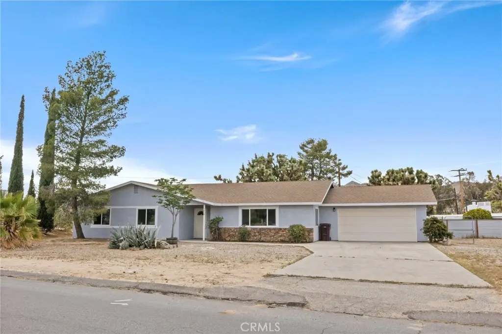 7010 Airway Avenue, Yucca Valley, CA 92284 - Image #1