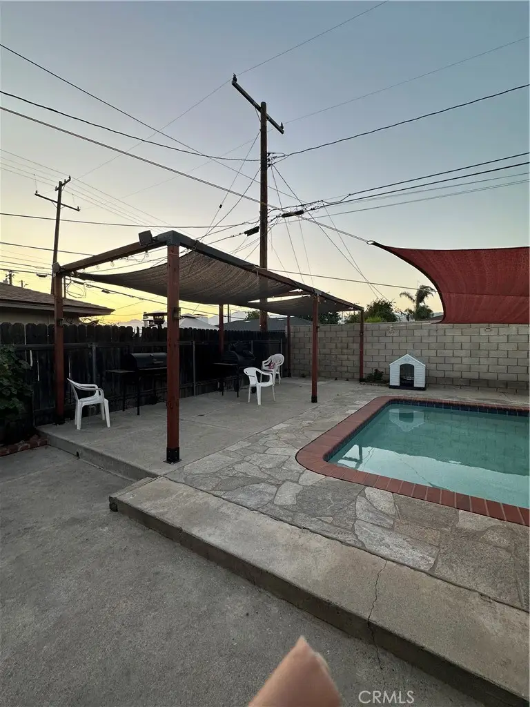 907 E Ghent Street, Azusa, CA 91702 - Image #2