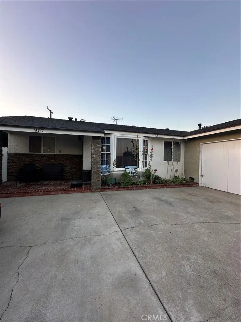 907 E Ghent Street, Azusa, CA 91702 - Image #3