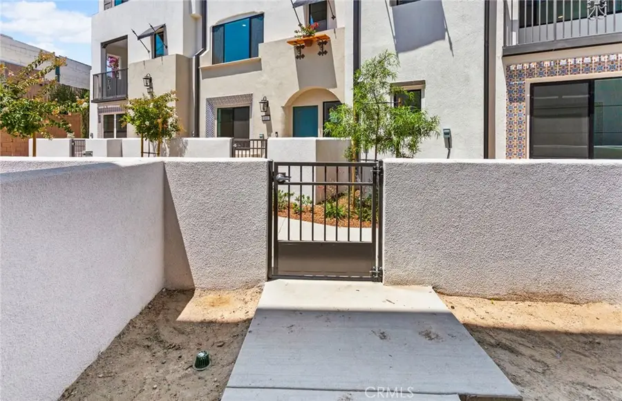 149 Bridle Drive, Burbank, CA 91506 - #3